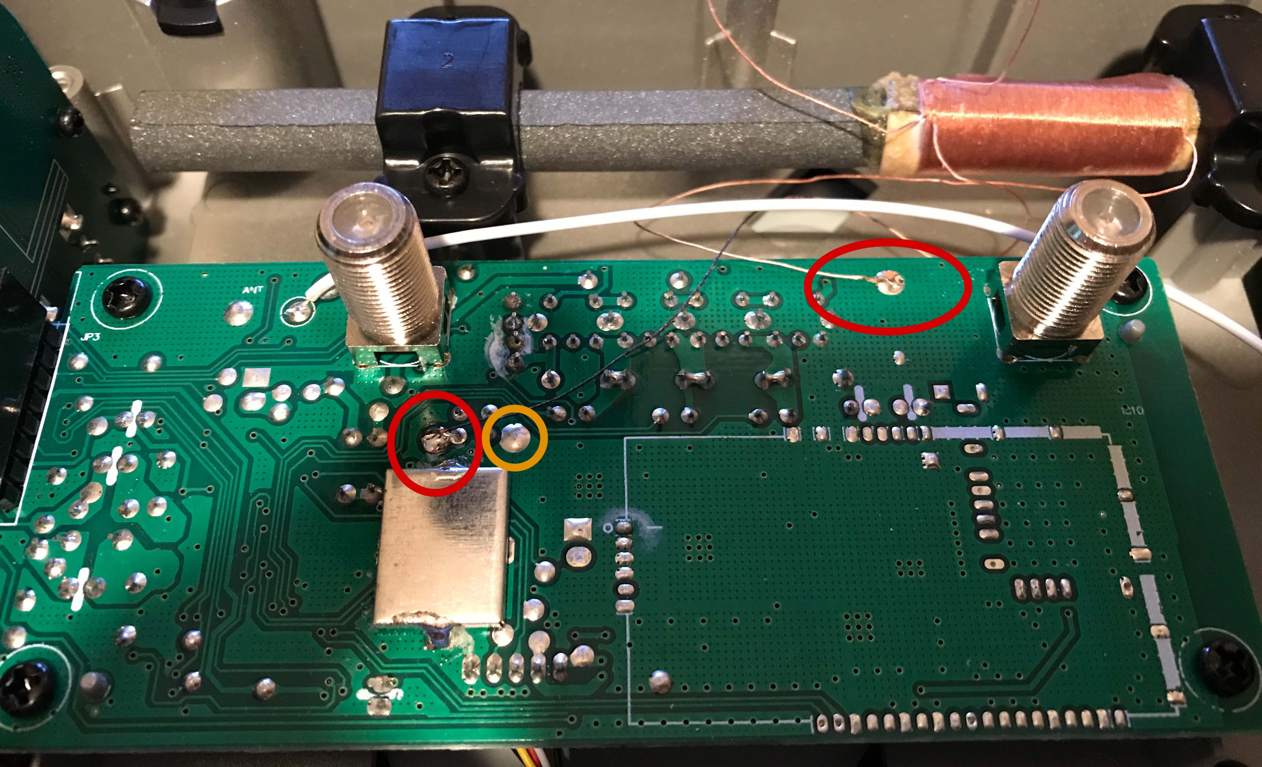 Photo of original AM antenna wiring